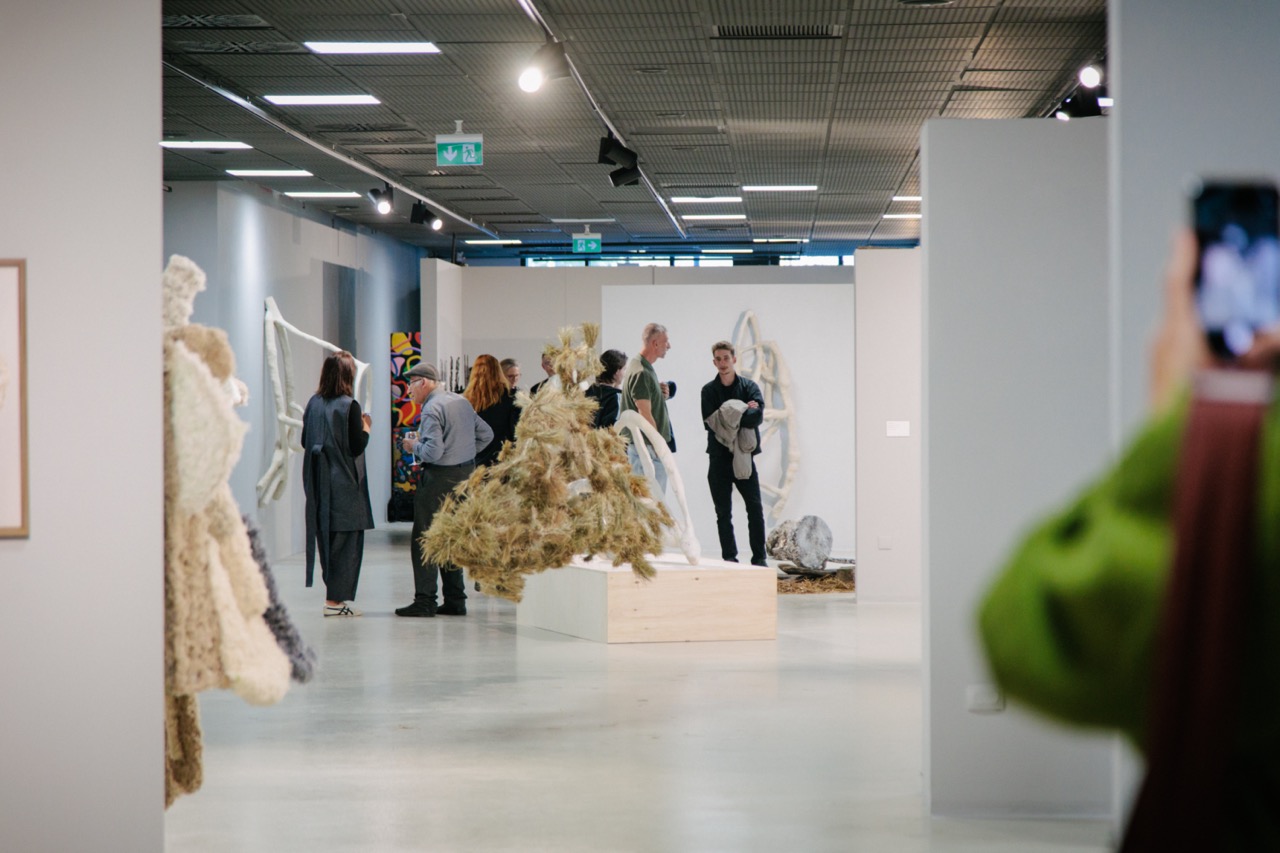 Tur ghidat | Nona Inescu: Afterlife – Still life & Oláh Gyárfás: Colțul ciobit al cubului