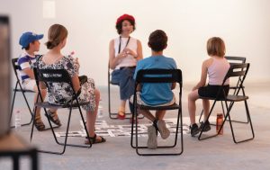 FACE TO FACE. Atelier de modelaj în plastilină inspirat de cubism