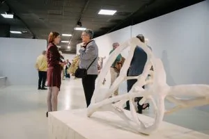 Tur ghidat | Nona Inescu: Afterlife – Still life & Oláh Gyárfás: Colțul ciobit al cubului